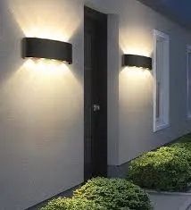 PREFABRİK VE HAFİF ÇELİK YAPILARDA APLİK (DUVAR AYDINLATMA) UYGULAMALARI